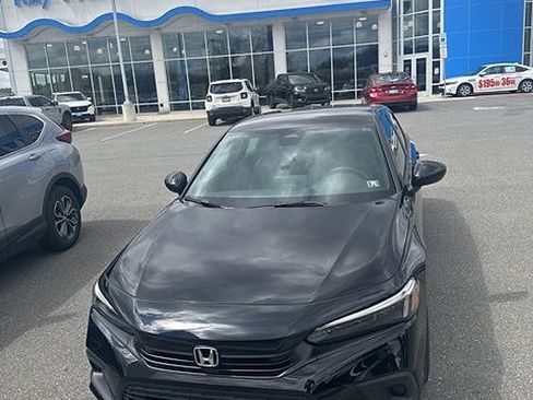 Used 2023 Honda Civic Sport image 6