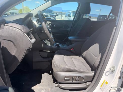 Used 2022 GMC Terrain SLE AWD/4WD image 6