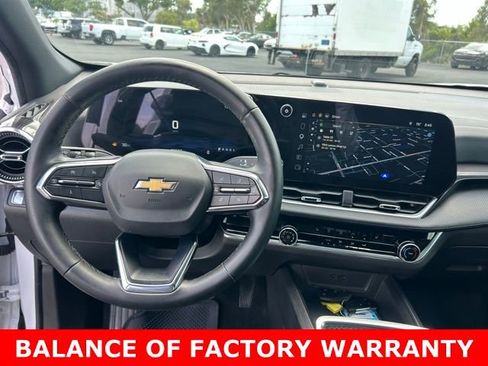 Used 2025 Chevrolet Equinox LT image 17