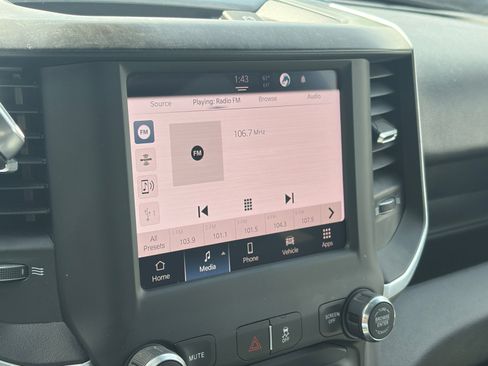 Used 2022 RAM 2500 Big Horn w/ Cold Weather Group image 20