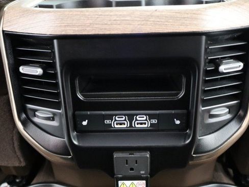 Used 2025 RAM 3500 Longhorn AWD/4WD image 59