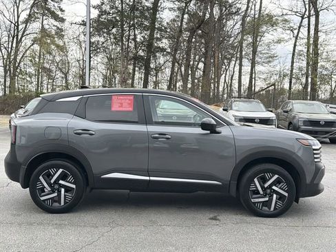 Certified 2025 Nissan Kicks SV image 24