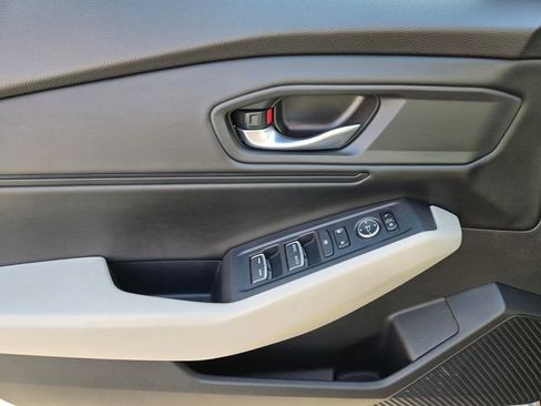 Used 2024 Honda Accord EX image 24