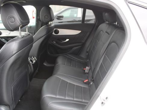 Used 2022 Mercedes-Benz GLC 300 4MATIC Coupe image 42