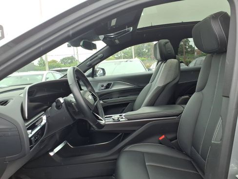 Certified 2024 Cadillac Lyriq Tech AWD/4WD image 19
