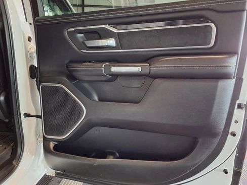 Used 2022 RAM 1500 Laramie w/ Sport Appearance Package AWD/4WD image 10