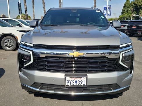 Used 2026 Chevrolet Suburban LS RWD image 23