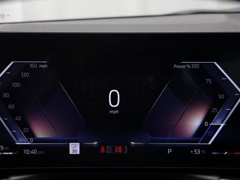 Certified 2025 BMW 330i xDrive Sedan w/ M Sport Package image 7