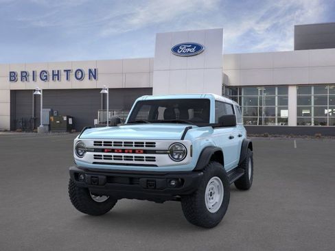 Used 2025 Ford Bronco Heritage Edition image 2