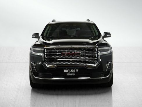 Used 2022 GMC Acadia Denali w/ Denali Ultimate Package image 9