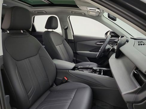 New 2026 Audi Q3 quattro 2.0T AWD/4WD image 14