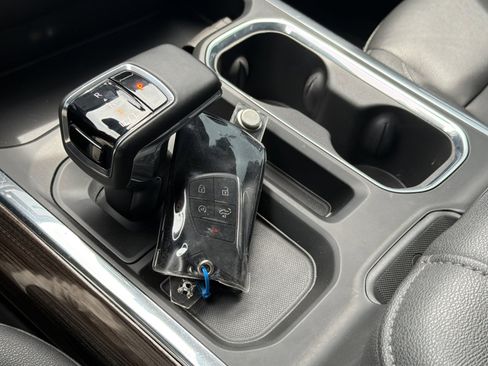 Used 2023 Chevrolet Silverado 1500 RST w/ RST All Star Premium Package AWD/4WD image 37