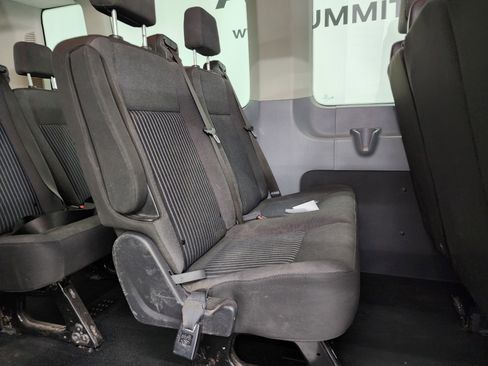 Used 2019 Ford Transit 350 XLT image 31