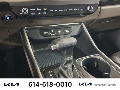 Certified 2025 Kia Carnival image 25