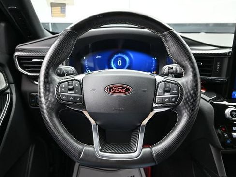Used 2021 Ford Explorer ST w/ Equipment Group 401A AWD/4WD image 31