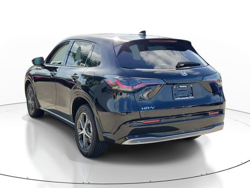 Certified 2025 Honda HR-V EX-L image 4