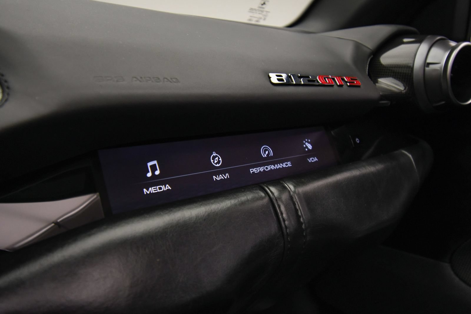 Used 2022 Ferrari 812 GTS RWD image 31