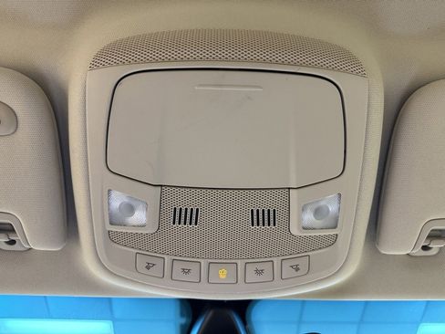 Used 2017 Lincoln MKZ Select w/ Select Plus Package image 40