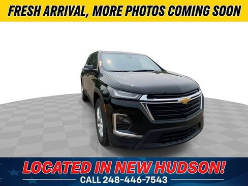 Used 2023 Chevrolet Traverse LS w/ Safety Package AWD/4WD image 4