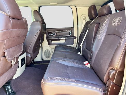 Used 2017 RAM 2500 Longhorn w/ Convenience Group AWD/4WD image 25