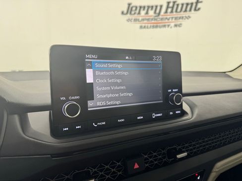 Used 2024 Honda Accord EX image 23