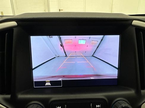 Used 2023 GMC Terrain SLE w/ Driver Convenience Package FWD image 22