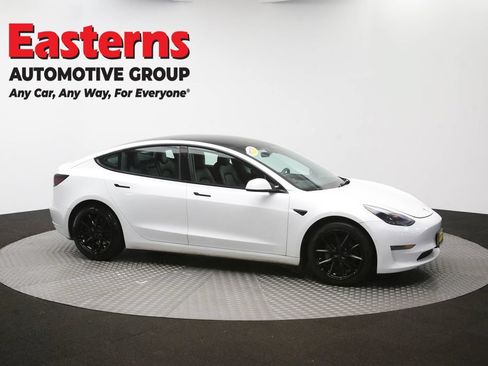 Used 2022 Tesla Model 3 Long Range AWD/4WD image 41