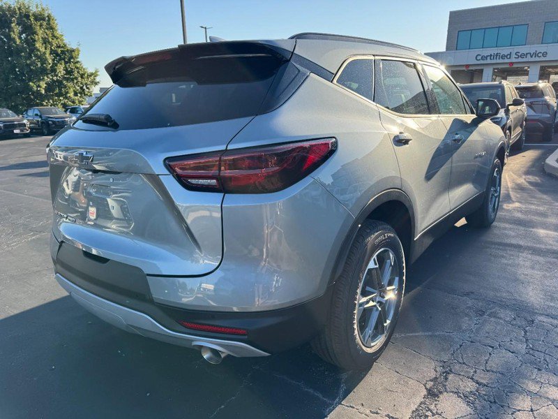 New 2026 Chevrolet Blazer LT w/ Convenience Package AWD/4WD image 25