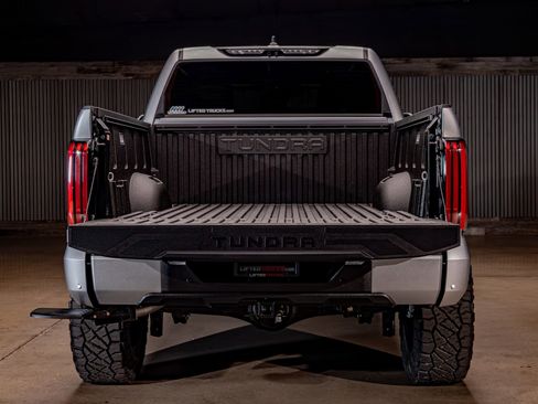 Used 2026 Toyota Tundra Platinum image 9