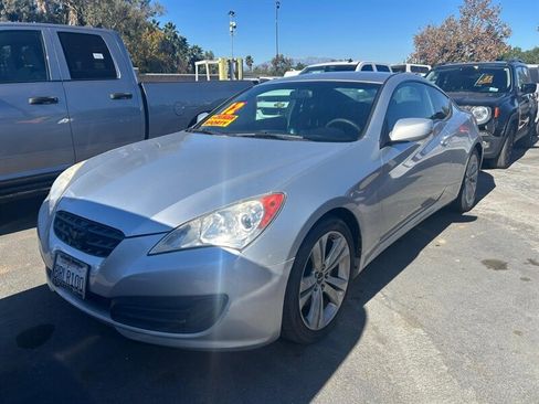 Used 2012 Hyundai Genesis 2.0T image 3