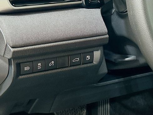 New 2026 Toyota Camry LE w/ Convenience Package FWD image 11
