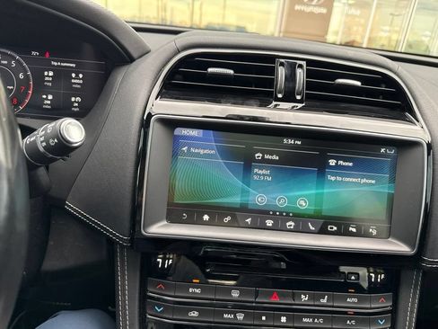 Used 2020 Jaguar F-PACE S AWD/4WD image 12