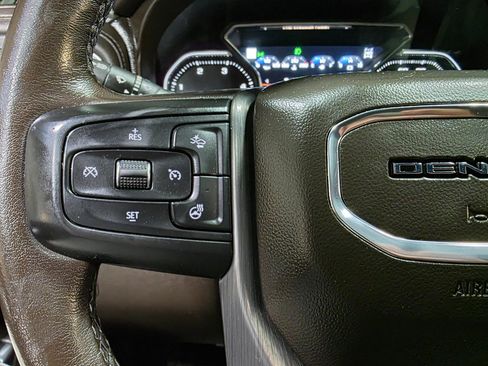 Used 2021 GMC Sierra 2500 Denali w/ Denali Black Diamond Edition image 46