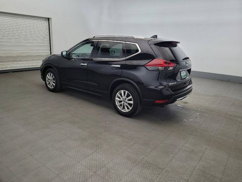 Used 2018 Nissan Rogue SV AWD/4WD image 3