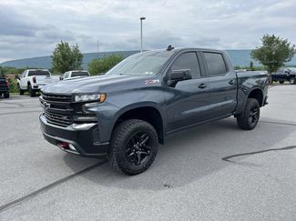 Used 2021 Chevrolet Silverado 1500 LT Trail Boss w/ LPO, Dark Essentials Package AWD/4WD video 3