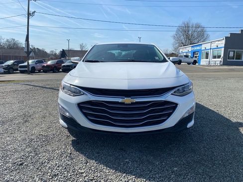Used 2024 Chevrolet Malibu LT image 8