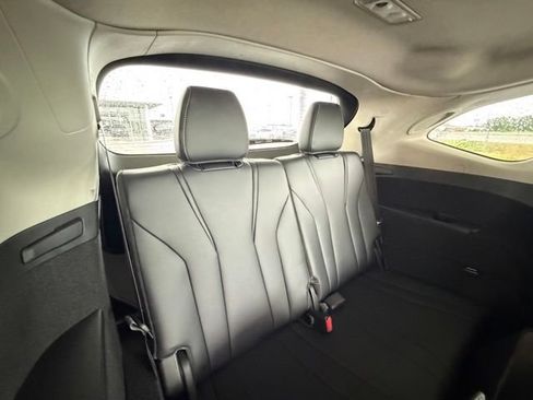 Used 2025 Acura MDX FWD w/ Technology Package image 32