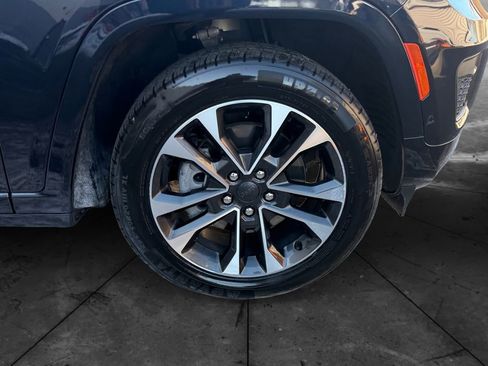 Used 2023 Jeep Grand Cherokee L Overland image 31