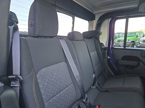 New 2026 Jeep Gladiator Mojave image 93