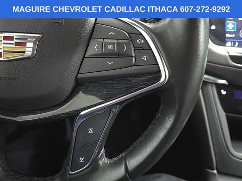 Used 2020 Cadillac XT5 Premium Luxury AWD/4WD image 21