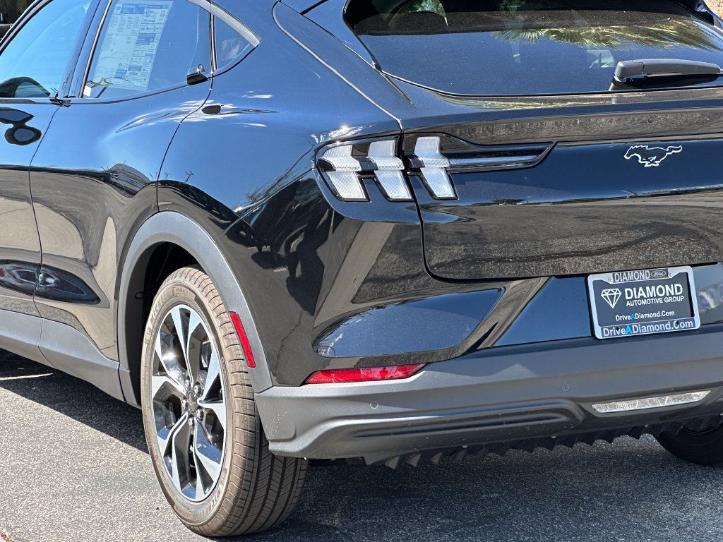 New 2026 Ford Mustang Mach-E Select w/ Technology Package RWD image 5