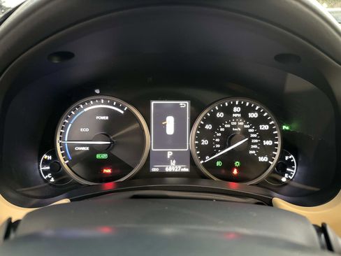 Used 2019 Lexus NX 300h AWD image 31