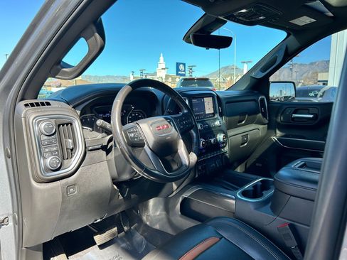 Used 2020 GMC Sierra 1500 AT4 w/ AT4 Premium Package image 10