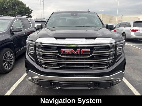 Used 2026 GMC Sierra 1500 SLT AWD/4WD image 2