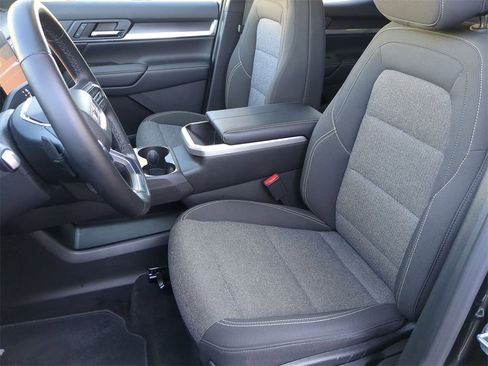 Used 2025 GMC Terrain Elevation image 24