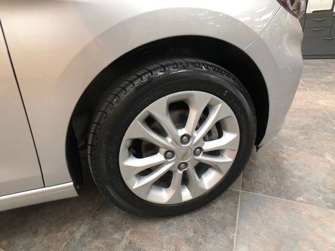 Used 2021 Chevrolet Spark LT image 9