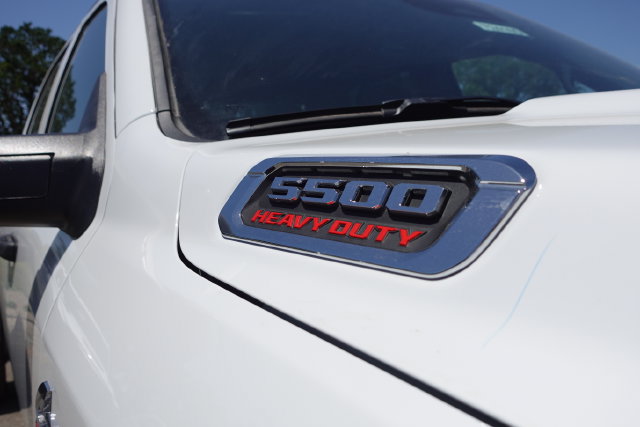 New 2025 RAM 5500 Tradesman w/ Chrome Appearance Group AWD/4WD image 6