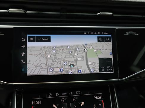 Used 2024 Audi Q8 Premium Plus w/ Premium Plus Package image 20