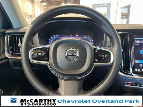 Used 2024 Volvo S60 B5 Plus image 12