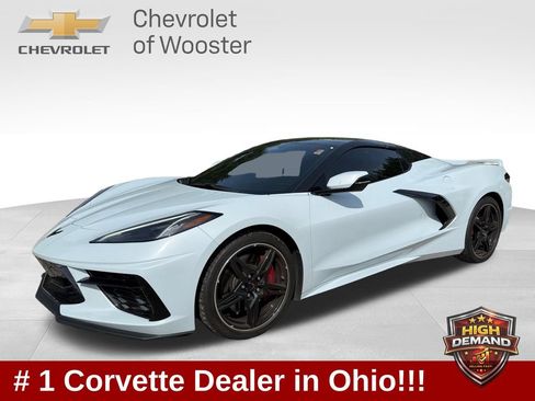 Used 2024 Chevrolet Corvette Stingray Convertible w/ Z51 Performance Package RWD image 1